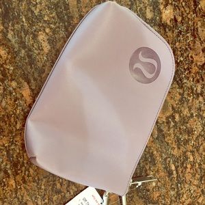 Lululemon Off the Mat Pouch - New